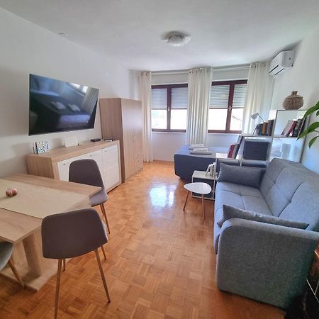 Studio Apartment Karolina Zadar Exterior photo